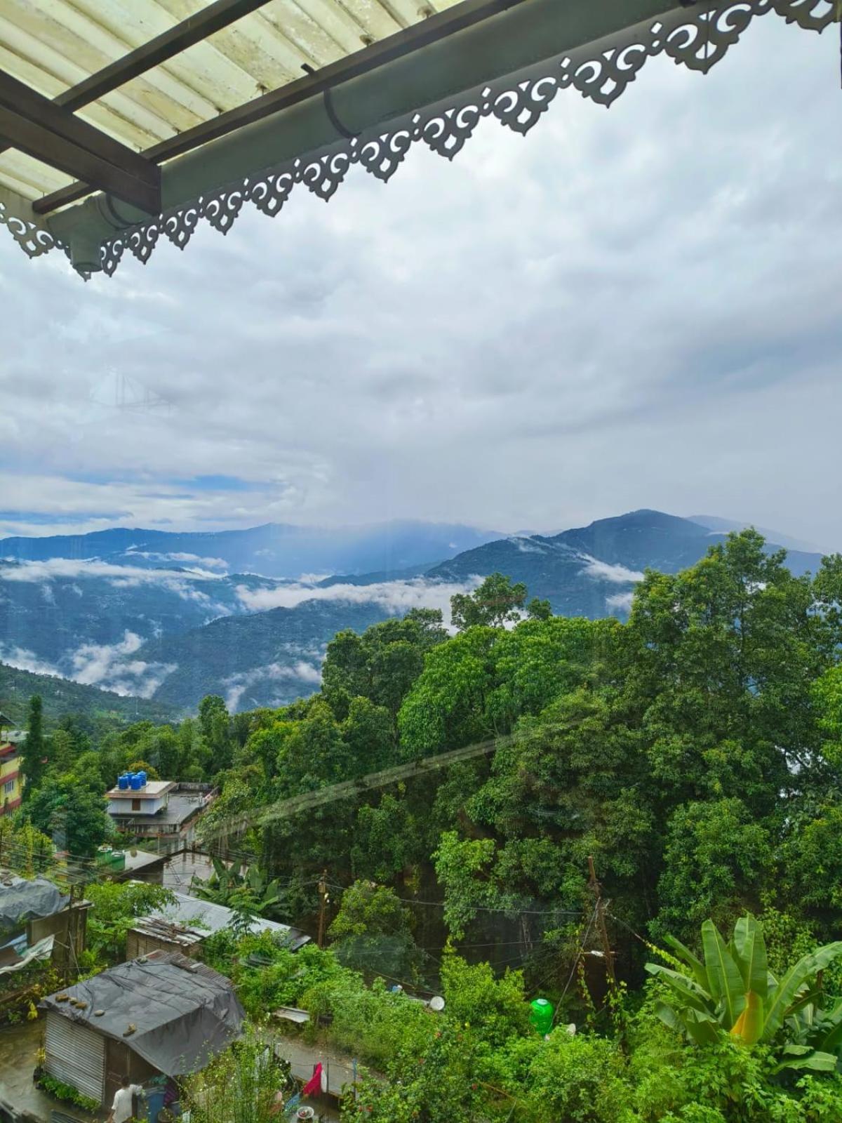 Aam'S Courtyard Hotel Kalimpong Luaran gambar